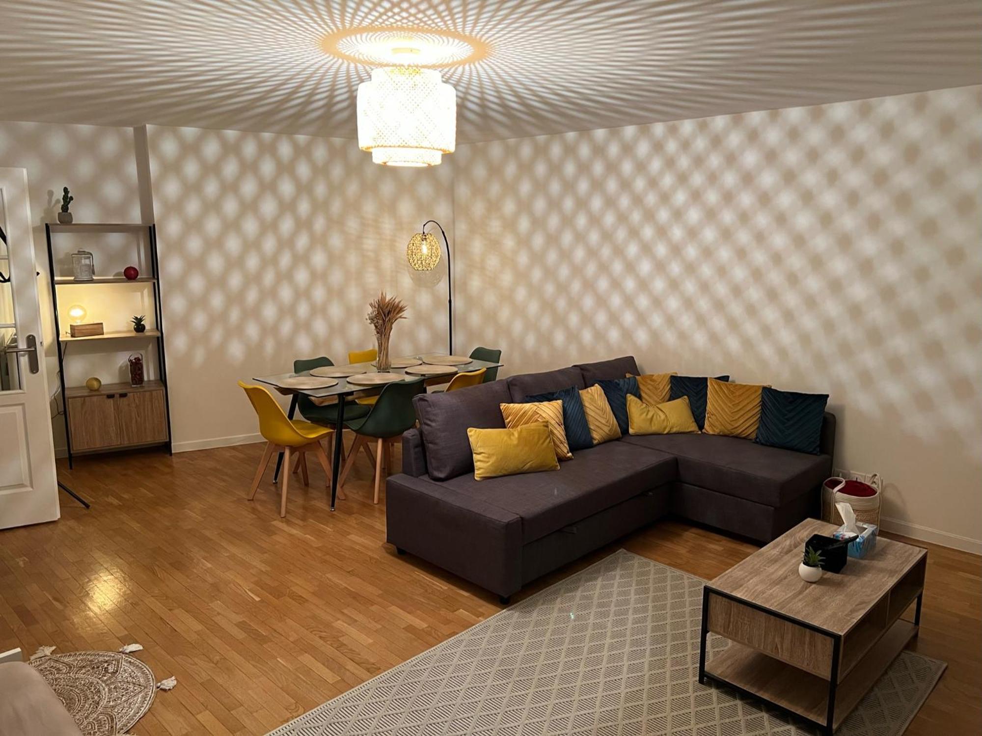 Paris-Montrouge Magnifique Appartement 3 Pieces De 75M2 Avec Parking - Tres Cosy Pour 1 - 8 Personnes Refait A Neuf -Entire Apartment Luxurious And Warm -Montrouge Paris 14Eme - Proche Aeroport Orly Parc Expositions Porte De Versailles Free Wifi Grat Dış mekan fotoğraf